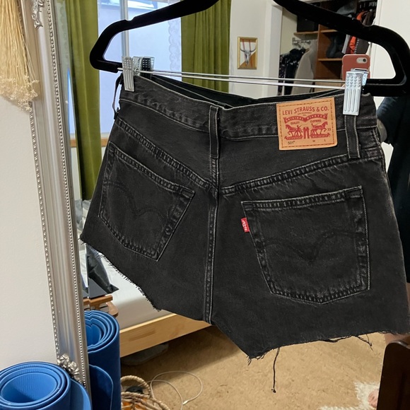 Levi’s 501 Original Shorts - Picture 4 of 4